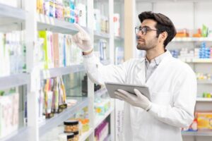 optimizar el espacio en farmacias pequeñas